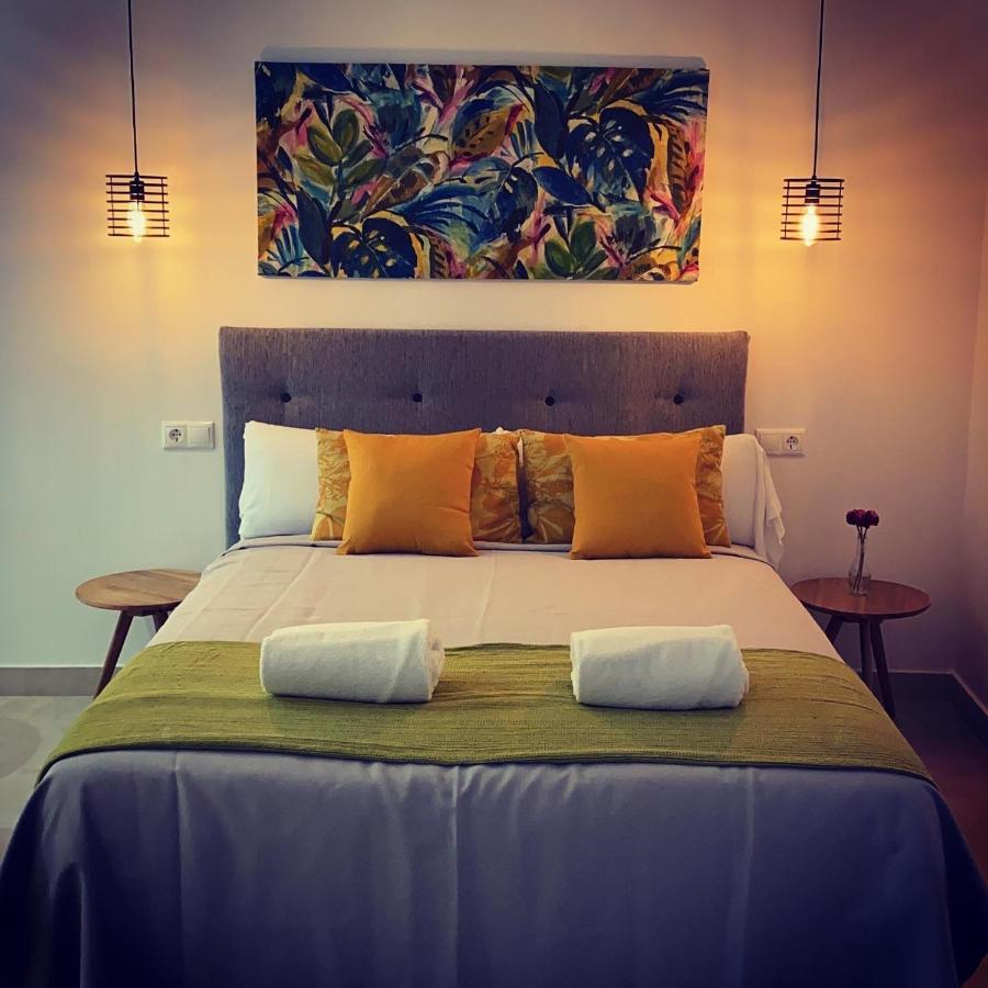 Apartamentos La Estacion M&S อัลบาเซเต ภายนอก รูปภาพ