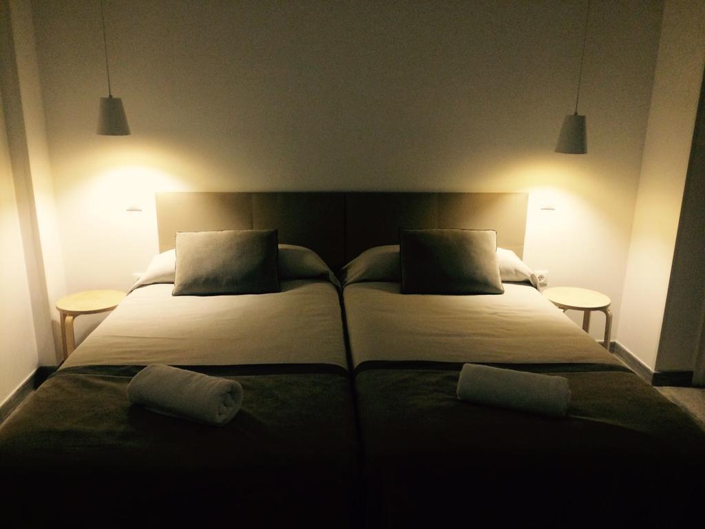 Apartamentos La Estacion M&S อัลบาเซเต ภายนอก รูปภาพ